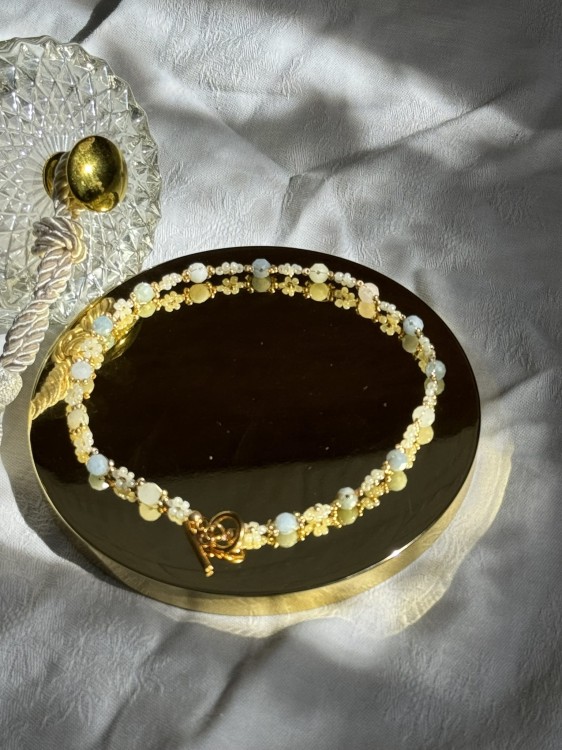 CHOCKER Z KWIATKAMI DAISY Z AKWAMARYNEM 1