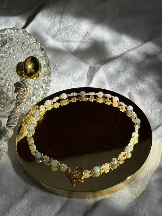 CHOCKER Z KWIATKAMI DAISY Z AKWAMARYNEM 3